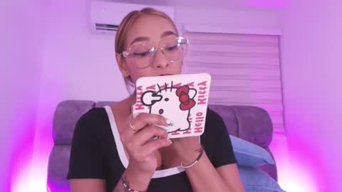 Snapshot of valery_97 chatting on July 2026 03:01:01 AM Valeryn online show from July 2026 03:01:01 AM