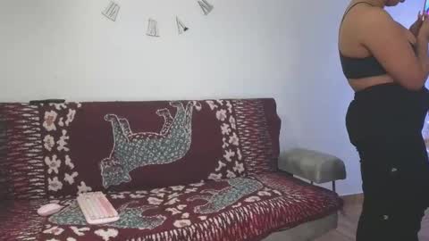 valery_lovex_ online show from November 2025 11:09:01 PM