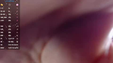 valery_moon19 online show from June 2026 06:02:01 PM