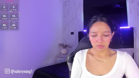 Val online show from September 2025 11:56:01 AM