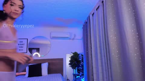 Snapshot of valery_yepes_ chatting on January 2025 11:56:02 AM Valery online show from January 2025 11:56:02 AM