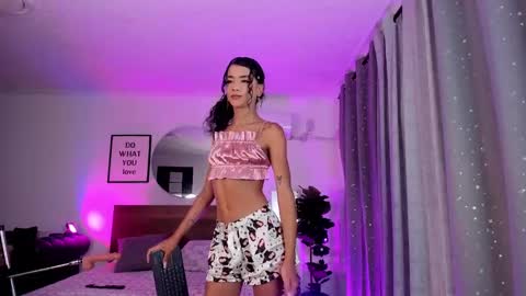Snapshot of valery_yepes_ chatting on February 2025 11:17:02 AM Valery online show from February 2025 11:17:02 AM