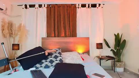 Valery online show from February 2026 12:04:02 PM