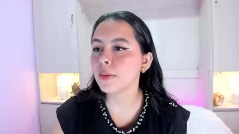 valerymeyerr online show from September 2025 04:12:02 AM