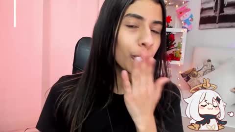 Snapshot of valeryrivas_ chatting on December 2024 03:55:01 PM Valery Rivas online show from December 2024 03:55:01 PM