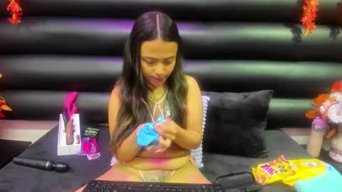 Snapshot of valerysweety__ chatting on September 2025 02:56:02 AM ValerySweety online show from September 2025 02:56:02 AM