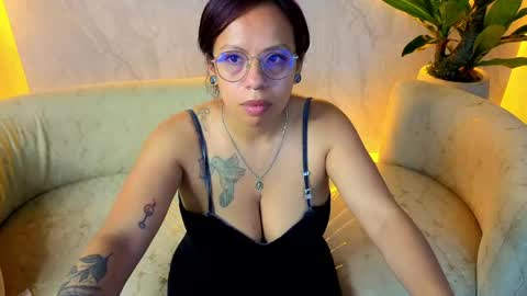 valerytp online show from April 2026 09:39:33 PM