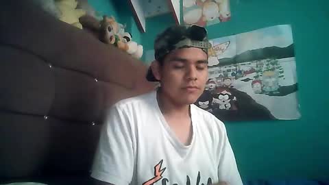 Snapshot of valesh20 chatting on October 2025 09:15:01 PM Valesh19 online show from October 2025 09:15:01 PM