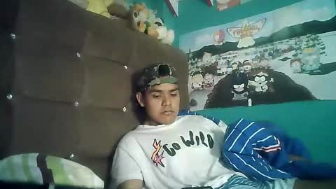 Snapshot of valesh20 chatting on October 2025 02:00:01 AM Valesh19 online show from October 2025 02:00:01 AM