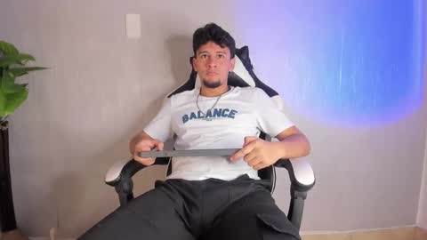 Valentino online show from March 2026 07:30:01 PM