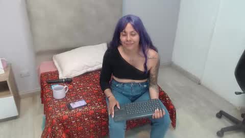 valevicious online show from October 2025 05:52:02 PM