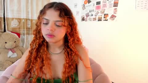 VALIENTE  online show from January 2025 02:35:01 AM
