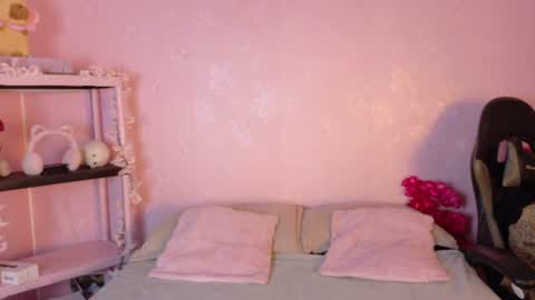 Snapshot of valk_diaz chatting on June 2026 05:21:02 AM Valk online show from June 2026 05:21:02 AM