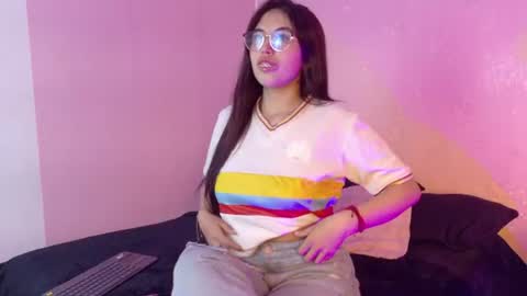 Snapshot of valk_diaz chatting on July 2026 06:19:02 AM Valk online show from July 2026 06:19:02 AM