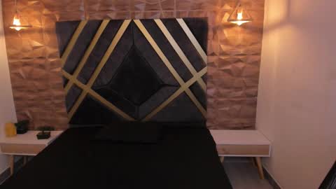 VALKA ROSS online show from February 2026 05:15:01 AM