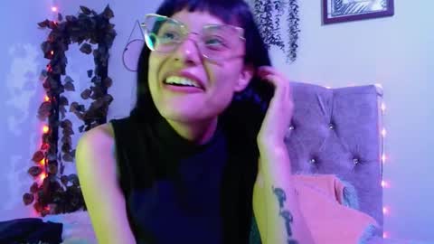 valkiry_ online show from March 2026 10:16:01 PM