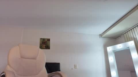 Snapshot of valkyria12 chatting on February 2026 10:15:02 PM Valkyria online show from February 2026 10:15:02 PM