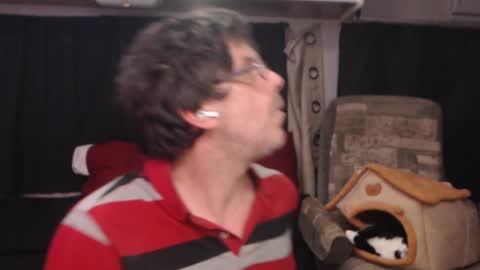 Snapshot of valleycamboy chatting on November 2025 04:59:01 AM ValleyCamBoy and Friends online show from November 2025 04:59:01 AM