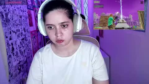 Im Violet online show from March 2026 02:40:01 AM