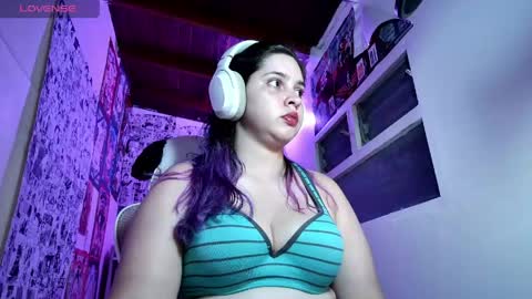 Im Violet online show from April 2026 01:28:02 AM