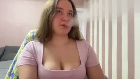 Snapshot of valvet_sky chatting on July 2026 10:04:01 PM Lily online show from July 2026 10:04:01 PM