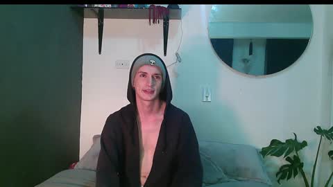 Vamp Noah and Dan online show from January 2025 12:54:02 AM