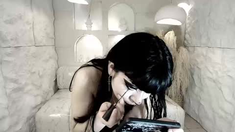 vampkitty_r online show from February 2026 01:03:02 PM