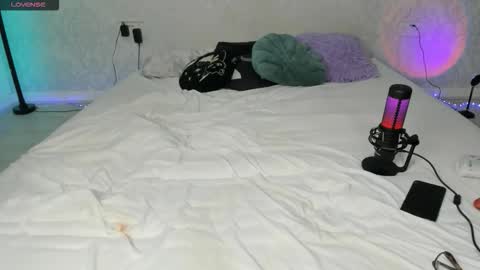 Vamppire Girl   online show from September 2025 12:10:01 PM