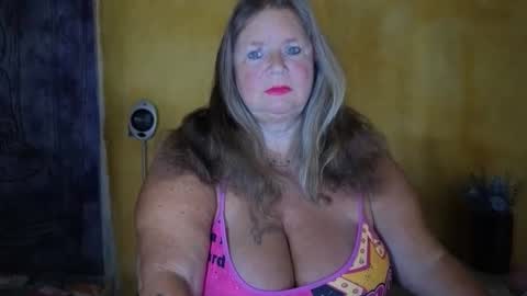 Snapshot of vampwoman chatting on June 2026 06:36:02 AM vampwoman online show from June 2026 06:36:02 AM