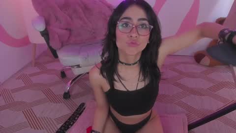 Snapshot of vampy_dolll chatting on December 2024 04:36:01 PM vampy_dolll online show from December 2024 04:36:01 PM
