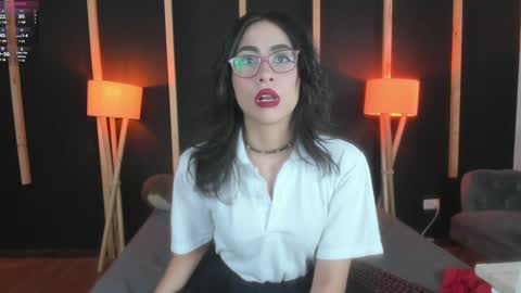 Snapshot of vampy_dolll chatting on January 2025 12:56:01 PM vampy_dolll online show from January 2025 12:56:01 PM