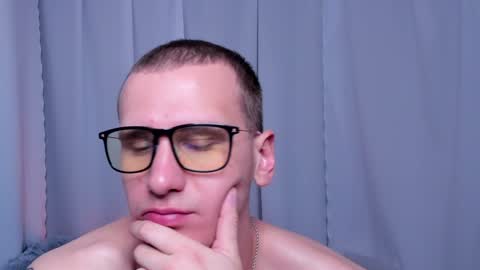 Vance online show from December 2024 12:51:02 PM