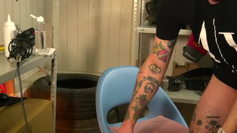 Vance online show from January 2025 12:50:02 PM