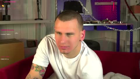 Vance online show from February 2025 01:58:01 PM