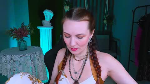 Vanda online show from February 2025 07:07:01 AM