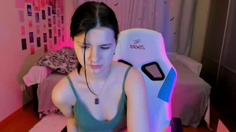 Vanessa online show from January 2025 12:38:02 AM