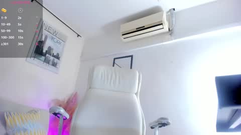 Vanessa online show from February 2025 01:55:01 AM