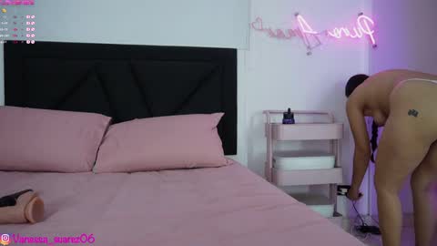 Vanessa online show from April 2026 02:11:01 AM