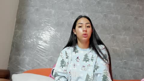 vanessaadol online show from February 2025 10:19:01 AM