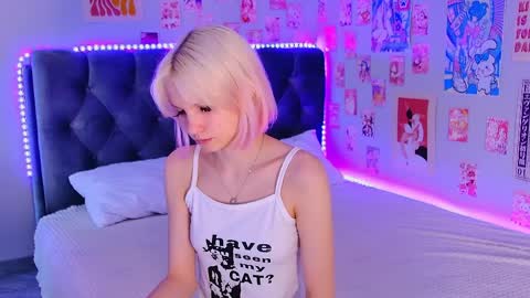 Vanessa online show from April 2026 03:09:01 PM