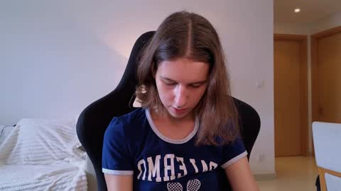 Snapshot of vanessabayer chatting on December 2024 01:45:01 AM vanessa online show from December 2024 01:45:01 AM