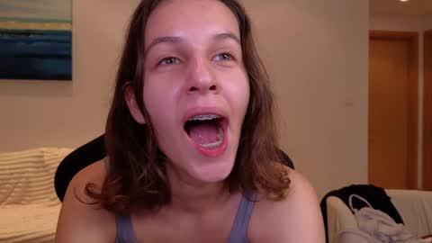 Snapshot of vanessabayer chatting on January 2025 10:08:02 PM vanessa online show from January 2025 10:08:02 PM