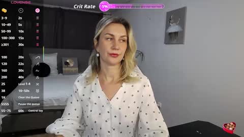 Vanessa  online show from November 2025 03:41:01 AM