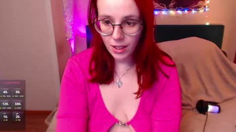 Snapshot of vanessalincum chatting on February 2025 05:51:02 AM Vanessa follow me - I will answer you there at any time online show from February 2025 05:51:02 AM