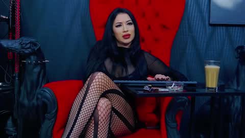 Snapshot of vanessamorningstar1 chatting on January 2025 10:06:02 PM Miss Vanessa online show from January 2025 10:06:02 PM