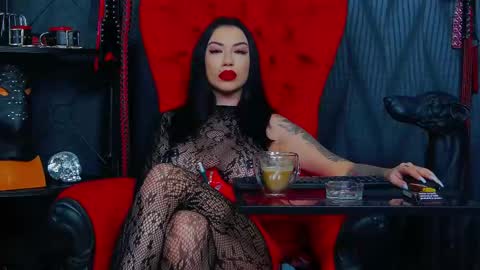 Snapshot of vanessamorningstar1 chatting on February 2025 01:00:02 PM Miss Vanessa online show from February 2025 01:00:02 PM