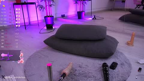 Vanessa Simon online show from December 2024 09:17:02 AM