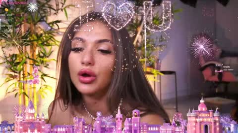 Vanessa Simon online show from January 2025 12:10:01 PM