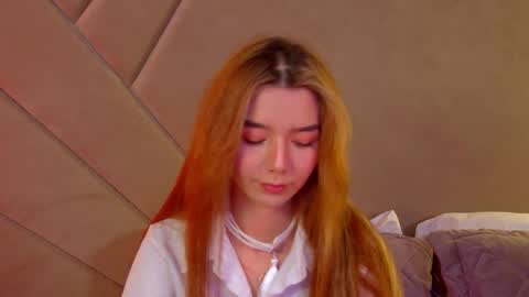 VanessaVienne online show from March 2026 04:24:01 PM