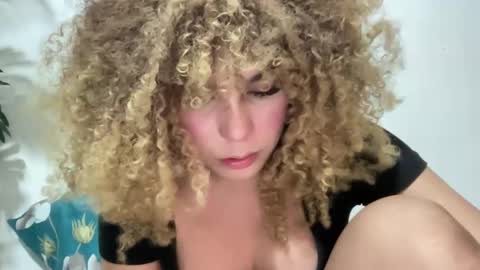 MY NAME IS BELLA GOODE  AND IM NOT JUST GOOD. IM INCREDIBLE. online show from March 2025 09:57:01 PM